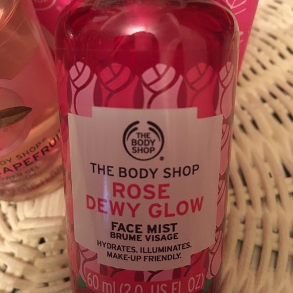 The Body Shop Makeup New The Pinks By The Body Shop Set Poshmark